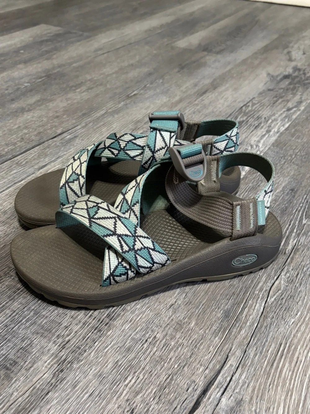 Chacos - Picture 2 of 3